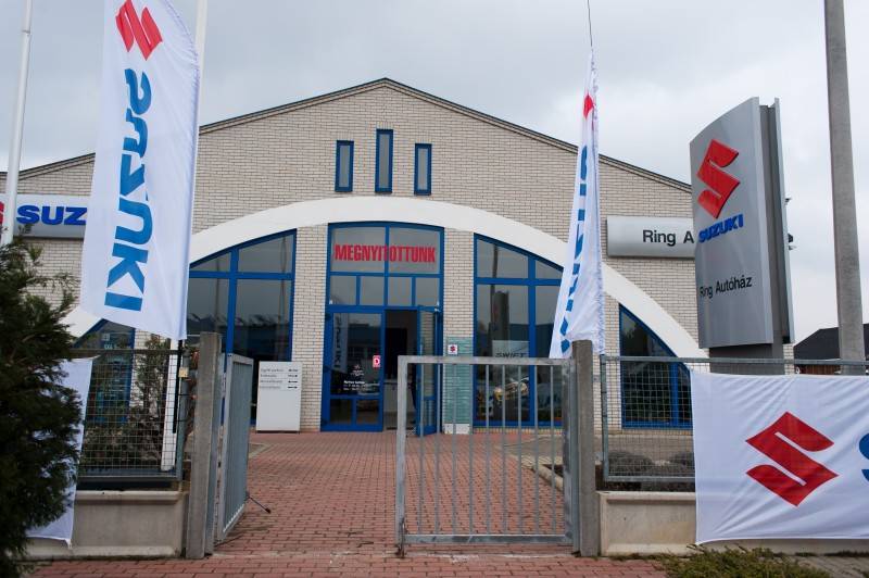 szolnoki_szalon01