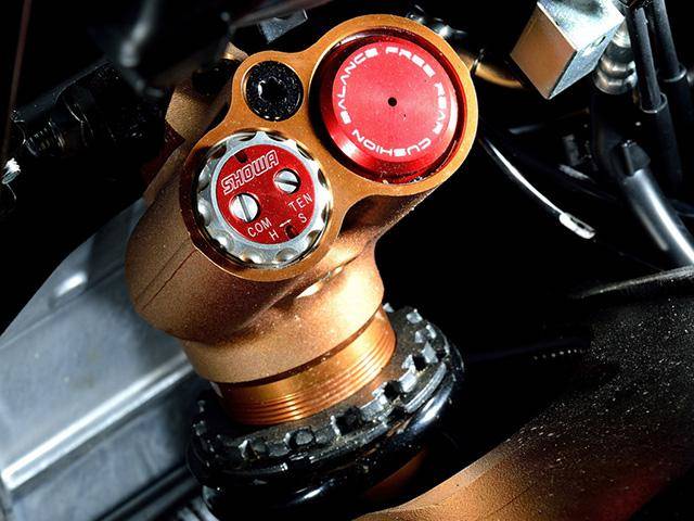 SHOWA BFRCⓇ lite (Balance Free Rear Cushion lite) Rear Shock